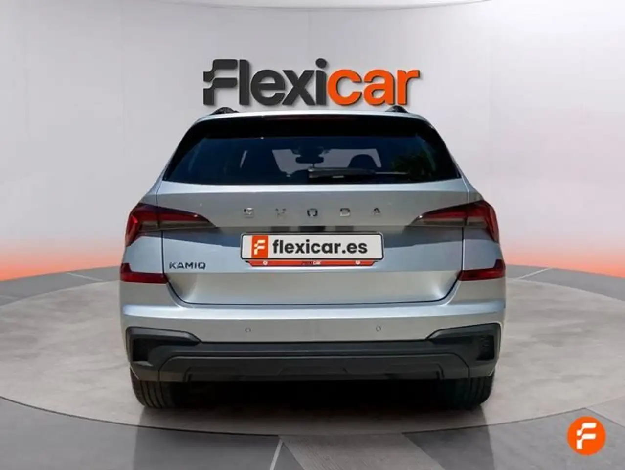 Skoda Kamiq 1.0 TSI Monte Carlo DSG7 85kW — معرض صور السيارة 7