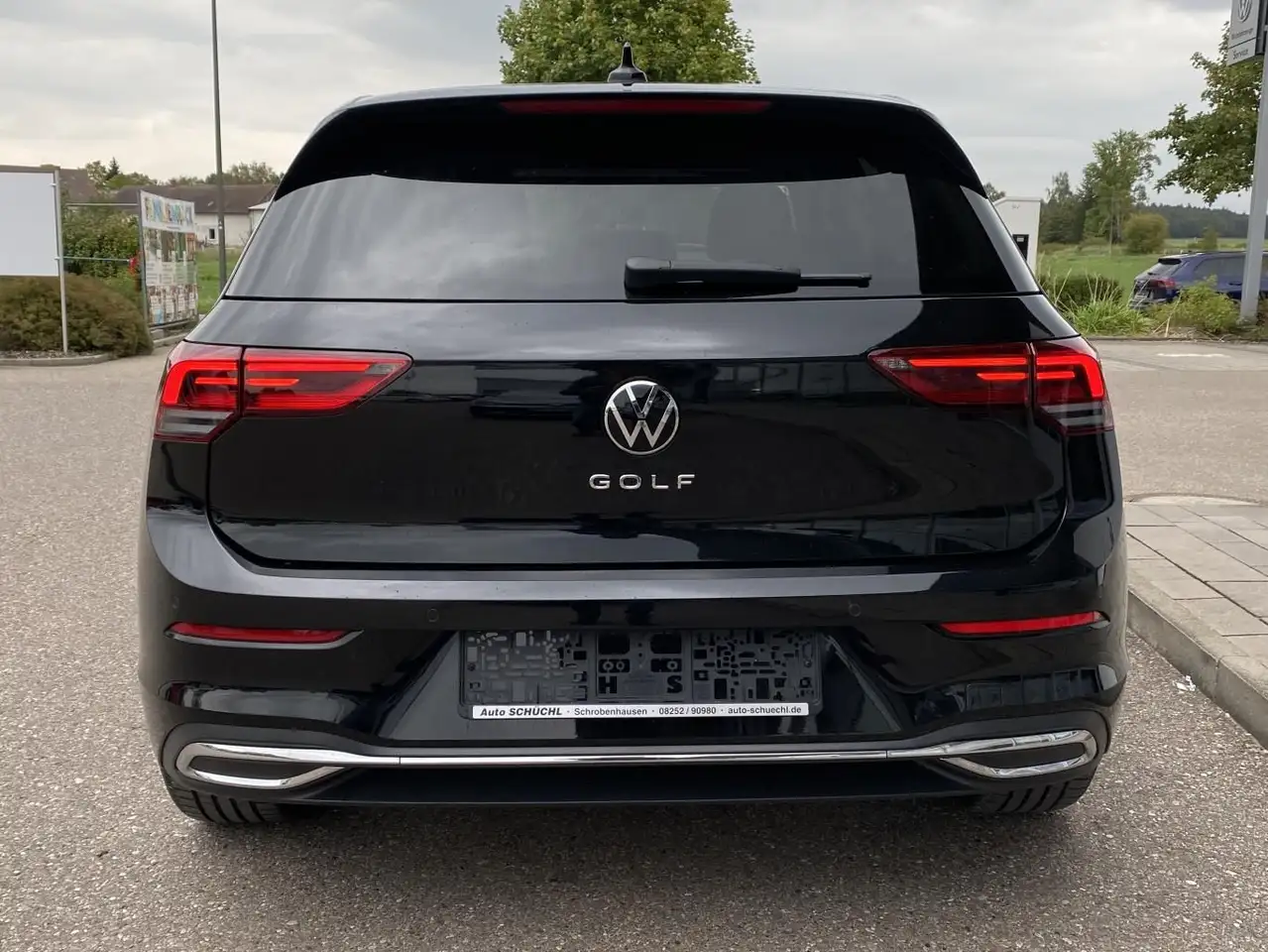 Volkswagen Golf 1.5 TSI Style APP-CONNECT+AHK+18"+ACTIVE-IN — معرض صور السيارة 5