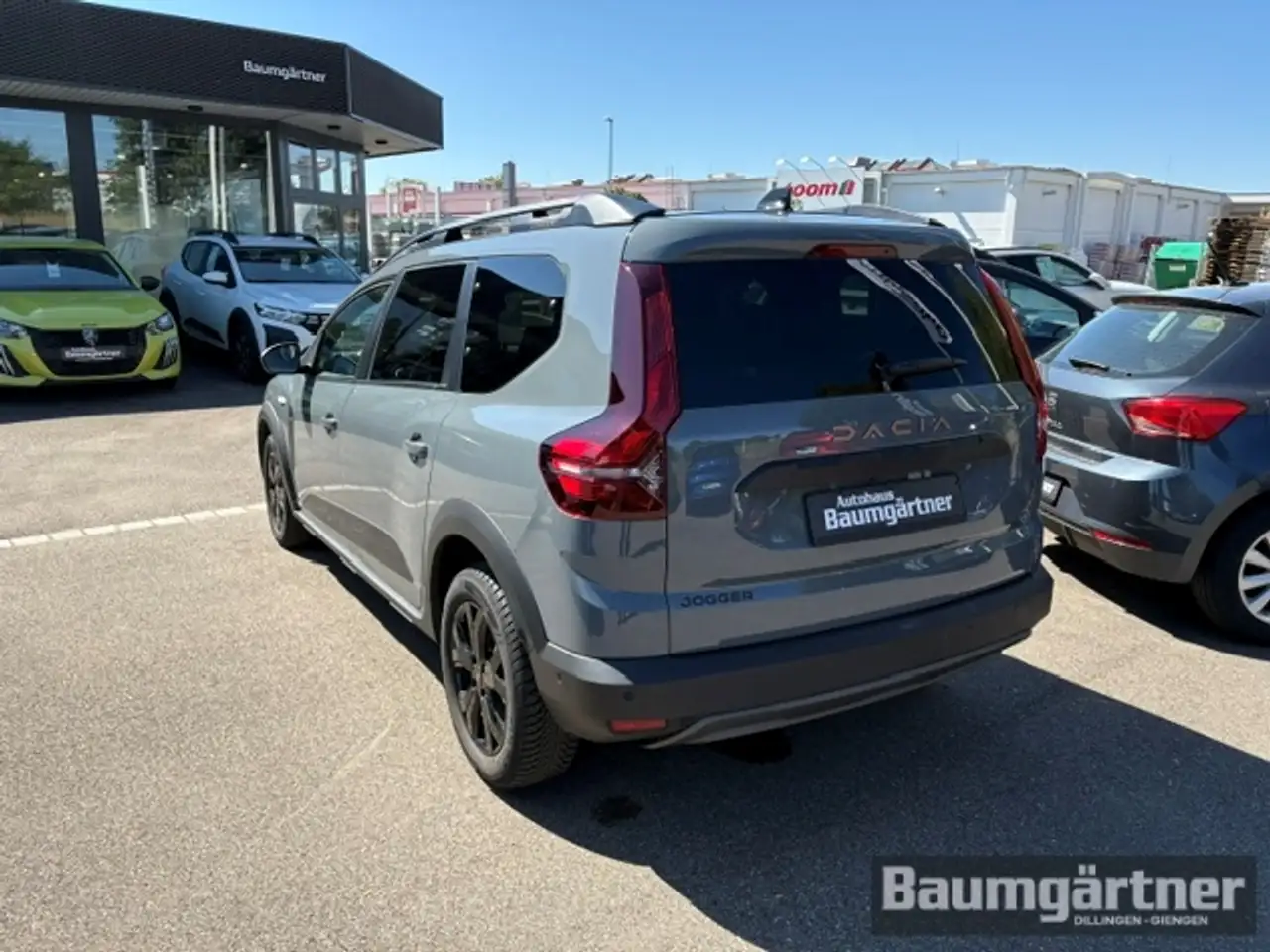 Dacia Jogger Extreme+ TCe 110 7-Sitzer/Kamera/PDC/GJR — Vehicle gallery 4