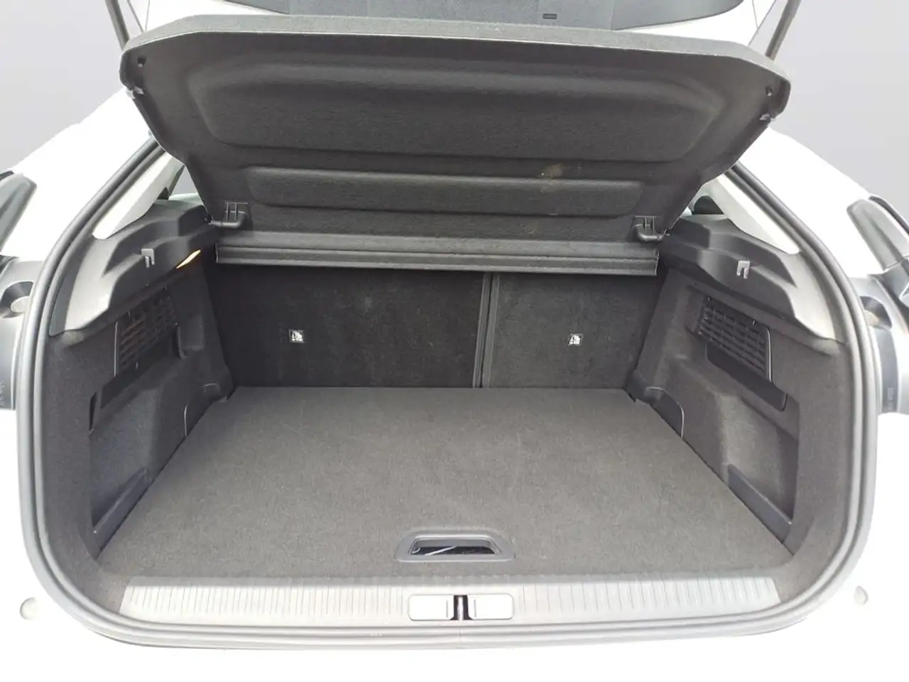 Citroen C4 PureTech 130 S&S Feel Pack — Galería del vehículo 7
