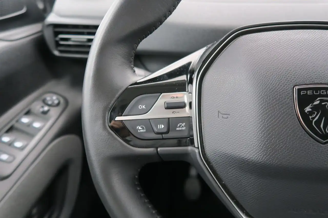 Peugeot Rifter 1.5 BLUEHDI 100CV ALLURE BUSINESS STD 4P — معرض صور السيارة 13