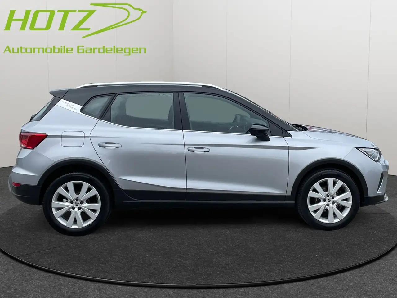 SEAT Arona 1.0 TSI DSG Xperience LED/PDC/GRA — Vehicle gallery 7