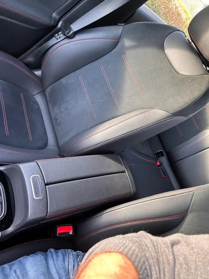 Mercedes-Benz B 200 B 200d — Galerie du véhicule 11