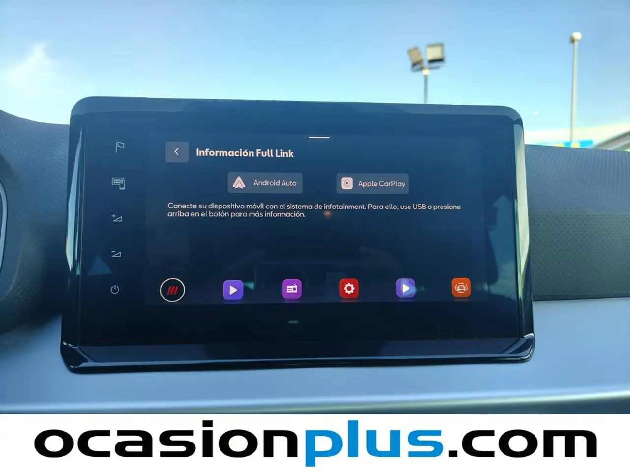 SEAT Arona 1.5 TSI S&S FR DSG7 XM 150 — معرض صور السيارة 10