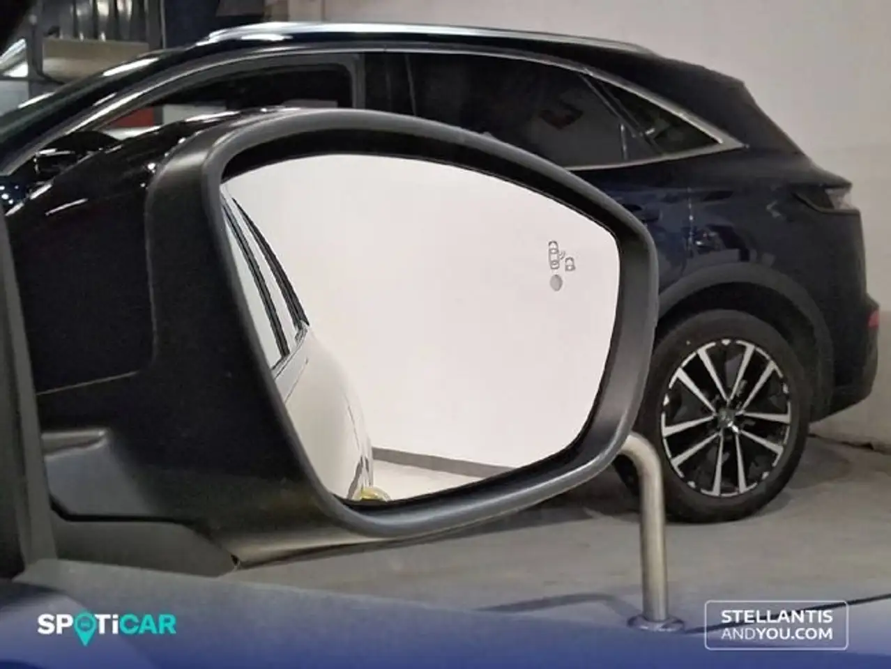 Lancia Ypsilon Hybrid 74kW (100CV) LX — Galerie du véhicule 25