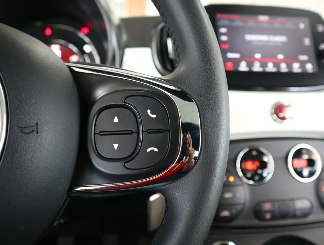 Fiat 500 Monotrim 1.0 Hybrid 51KW (70 CV) — معرض صور السيارة 22