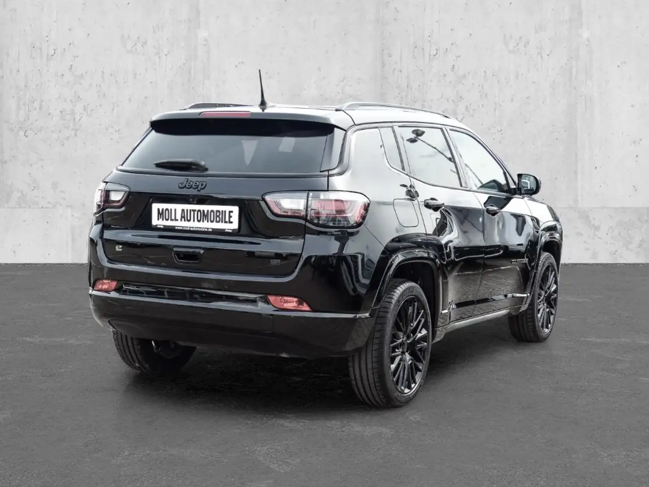 Jeep Compass S Mild-Hybrid FWD Navi LED ACC El. Heckklappe Appl — معرض صور السيارة 2