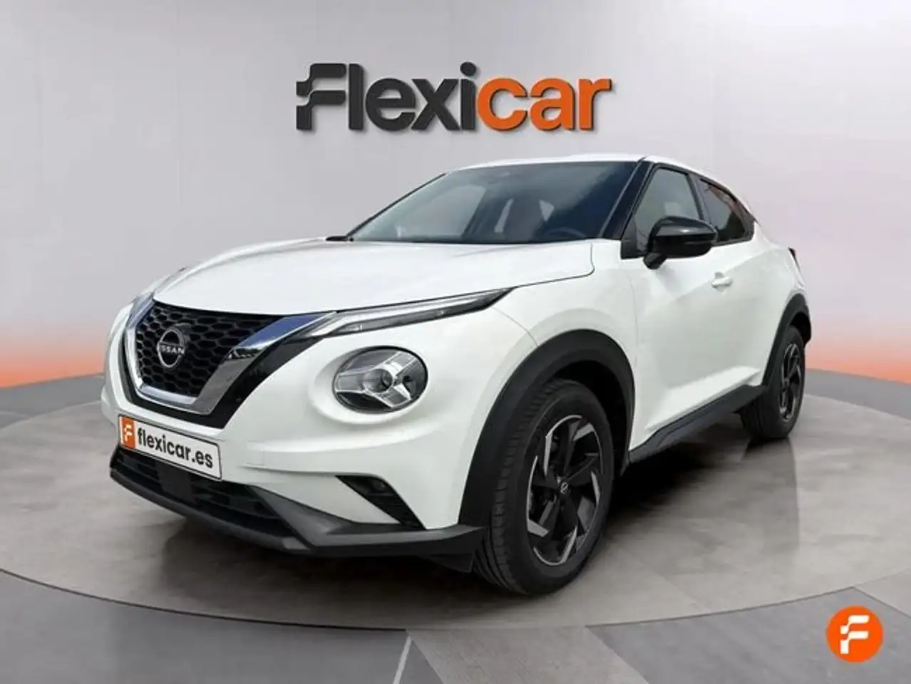 Nissan Juke DIG-T 84 kW (114 CV) 6M/T Acenta — معرض صور السيارة 3