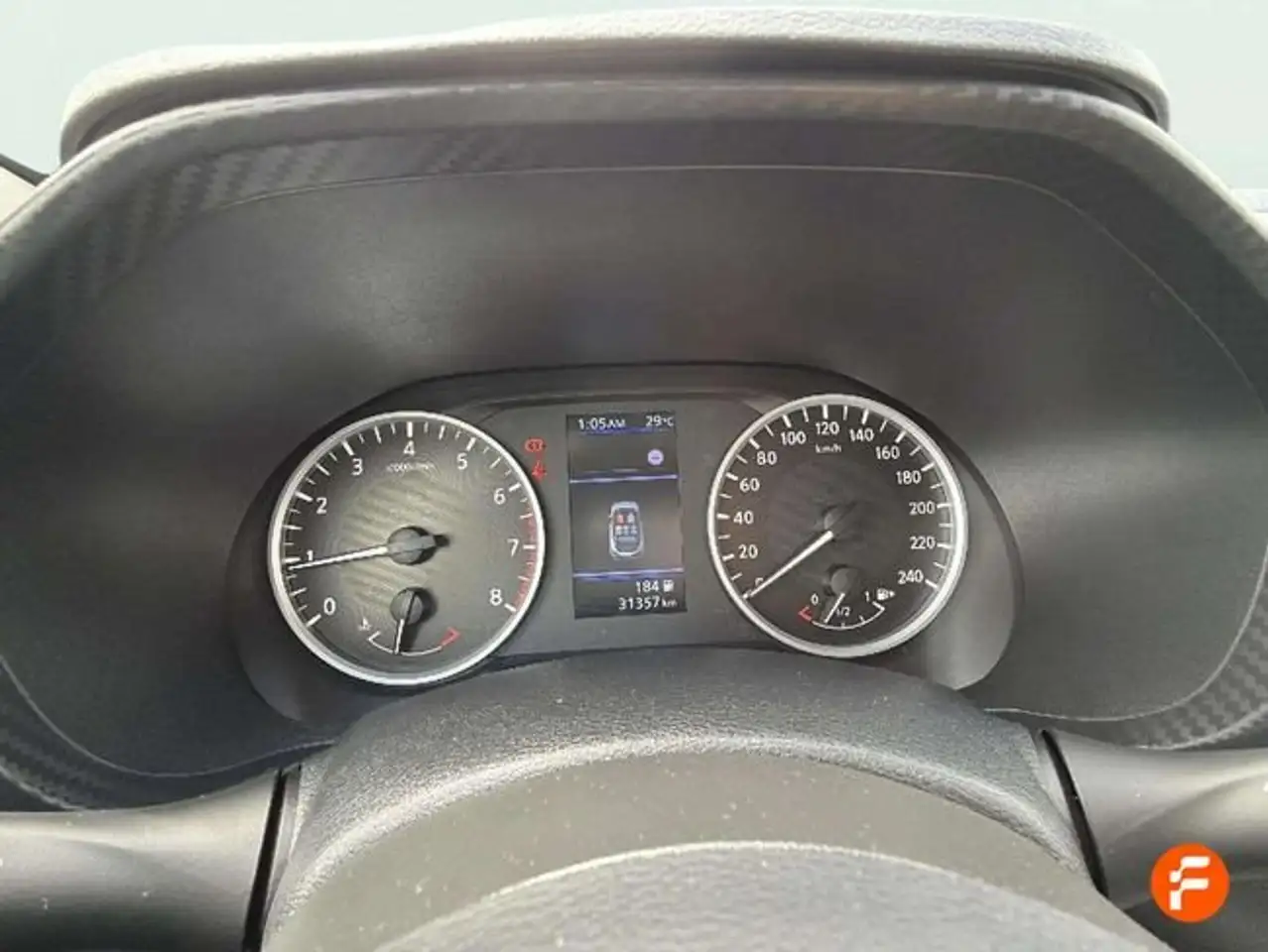 Nissan Juke DIG-T 84 kW (114 CV) 6M/T Acenta — معرض صور السيارة 12