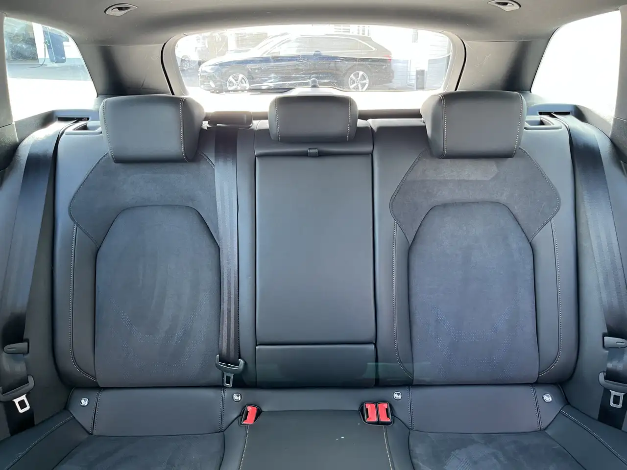 CUPRA Leon SP 1.5 TSI DSG 181€ m.20% Anz. PANO Navi ACC MAT — معرض صور السيارة 18