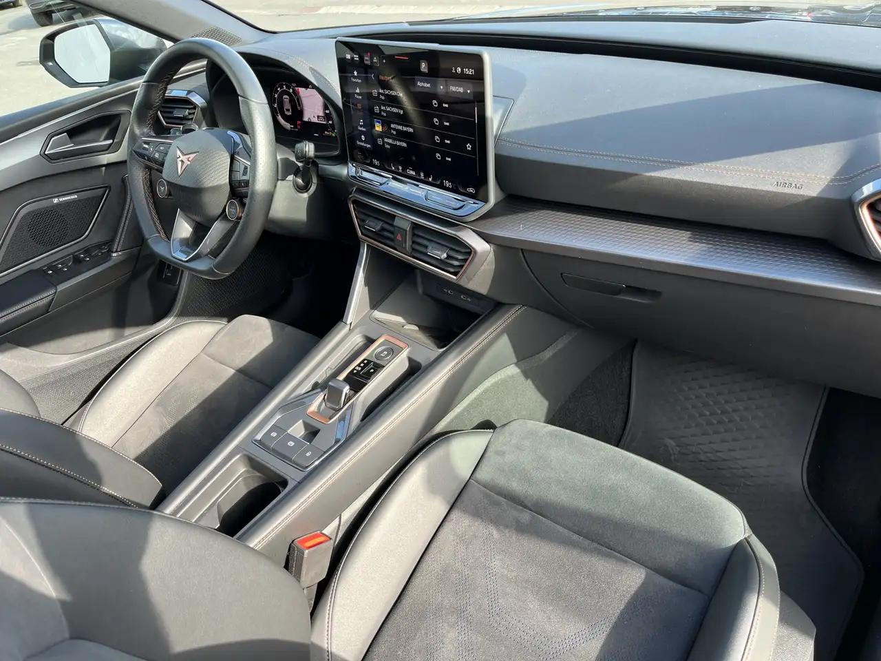 CUPRA Leon SP 1.5 TSI DSG 181€ m.20% Anz. PANO Navi ACC MAT — معرض صور السيارة 14
