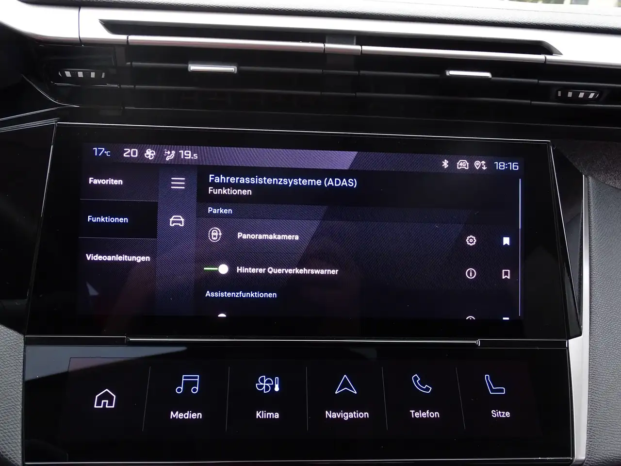 Peugeot 308 SW PureTech 130 Aut. LED ACC Navi — معرض صور السيارة 15