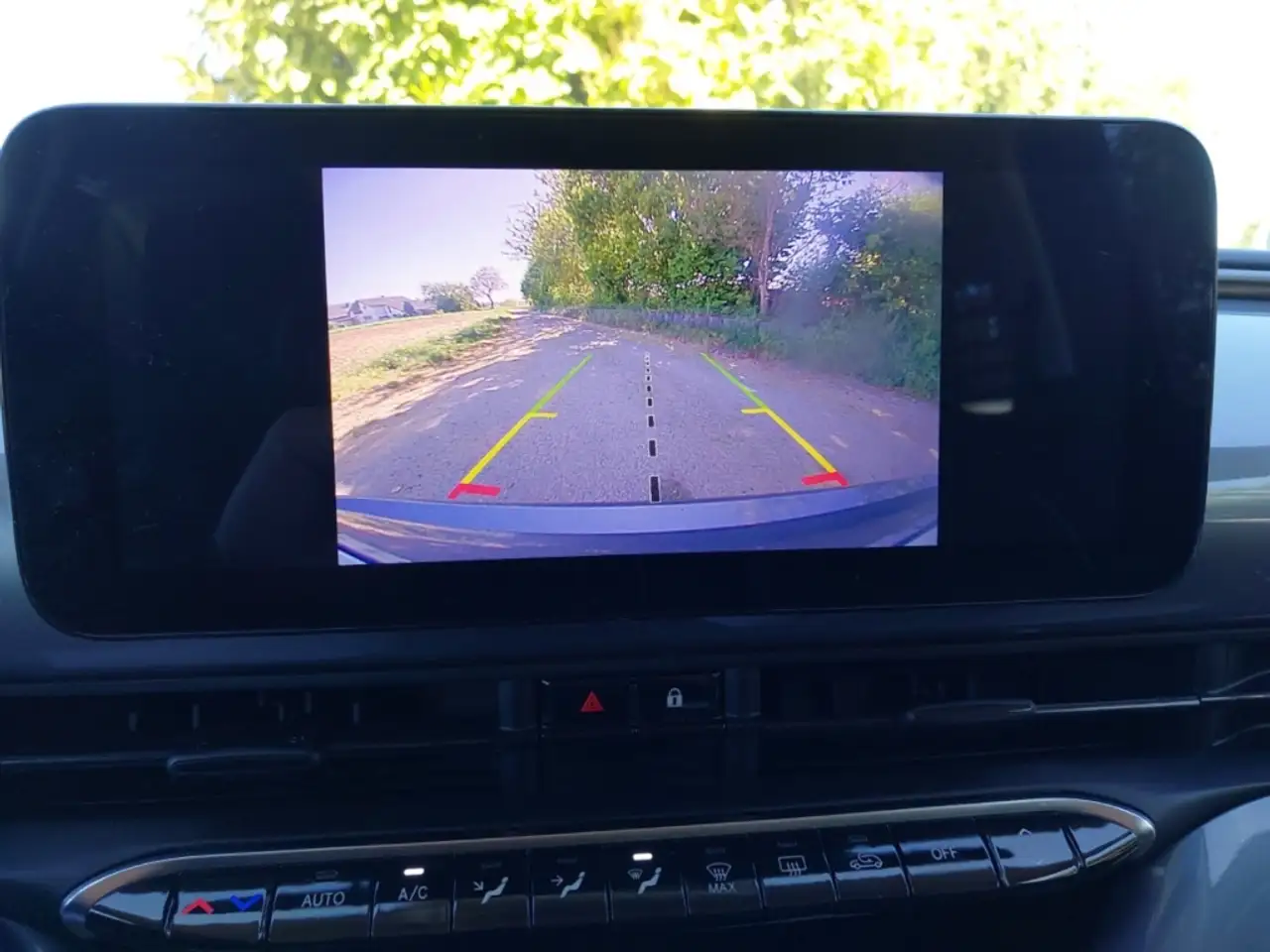 Fiat 500e Navi Apple CarPlay Android Auto Klimaautom Fahrerp — Galerie du véhicule 17
