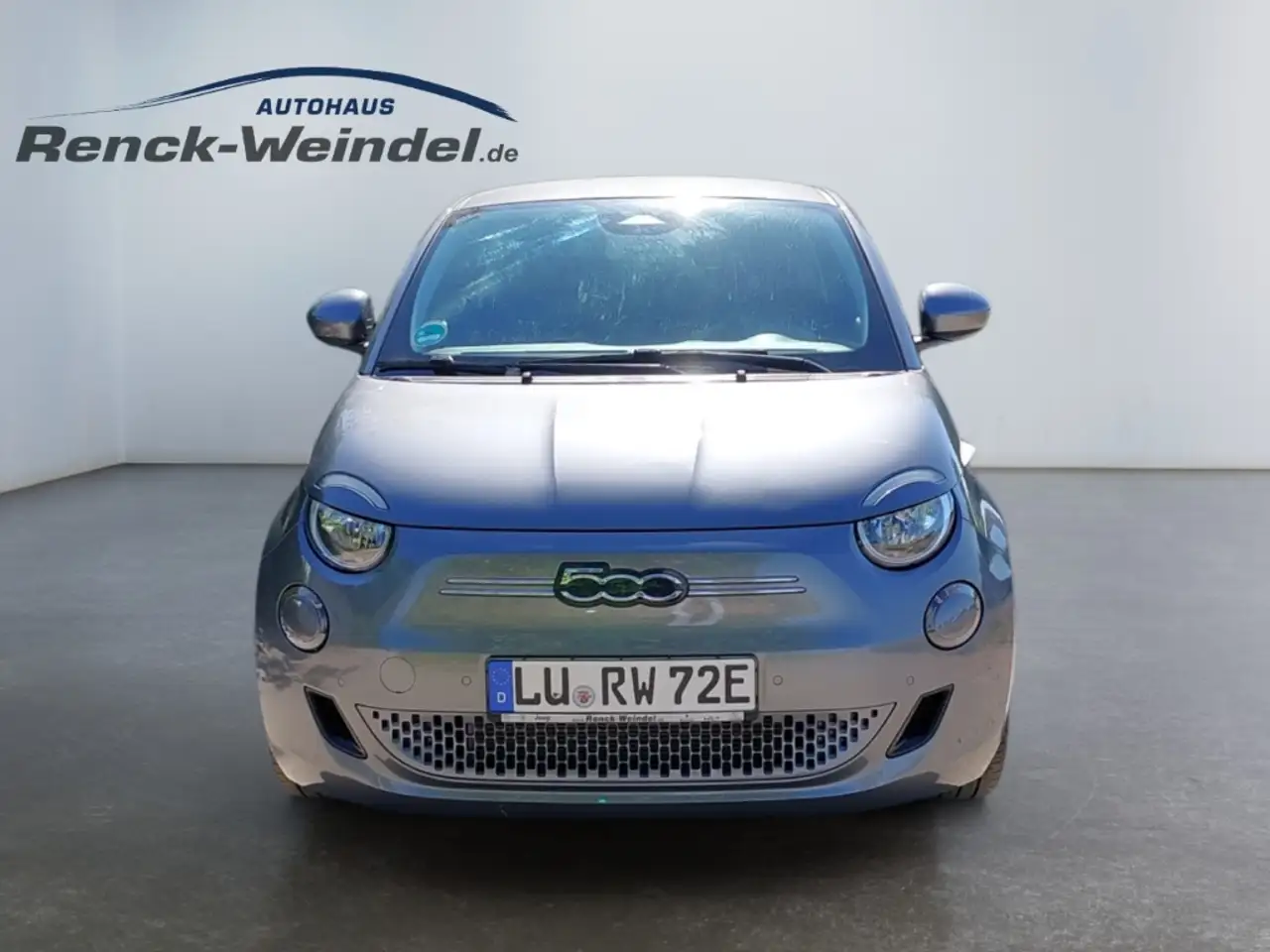 Fiat 500e Navi Apple CarPlay Android Auto Klimaautom Fahrerp — Galerie du véhicule 8