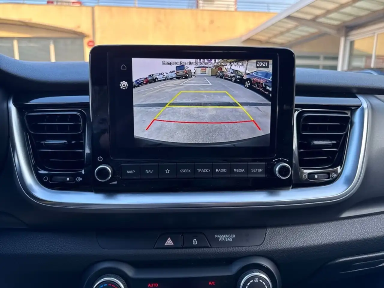 Kia Stonic 1.0 T-GDi MHEV Drive 100 — Galerie du véhicule 20