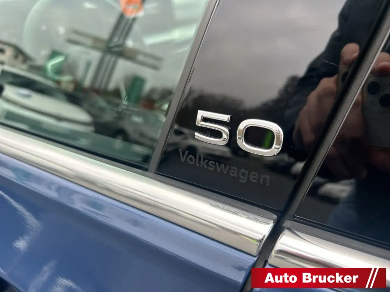 Volkswagen Golf VIII 1.5 eTSI Edition 50+DSG+LED+Navi+Pano+SHZ+3- — معرض صور السيارة 15