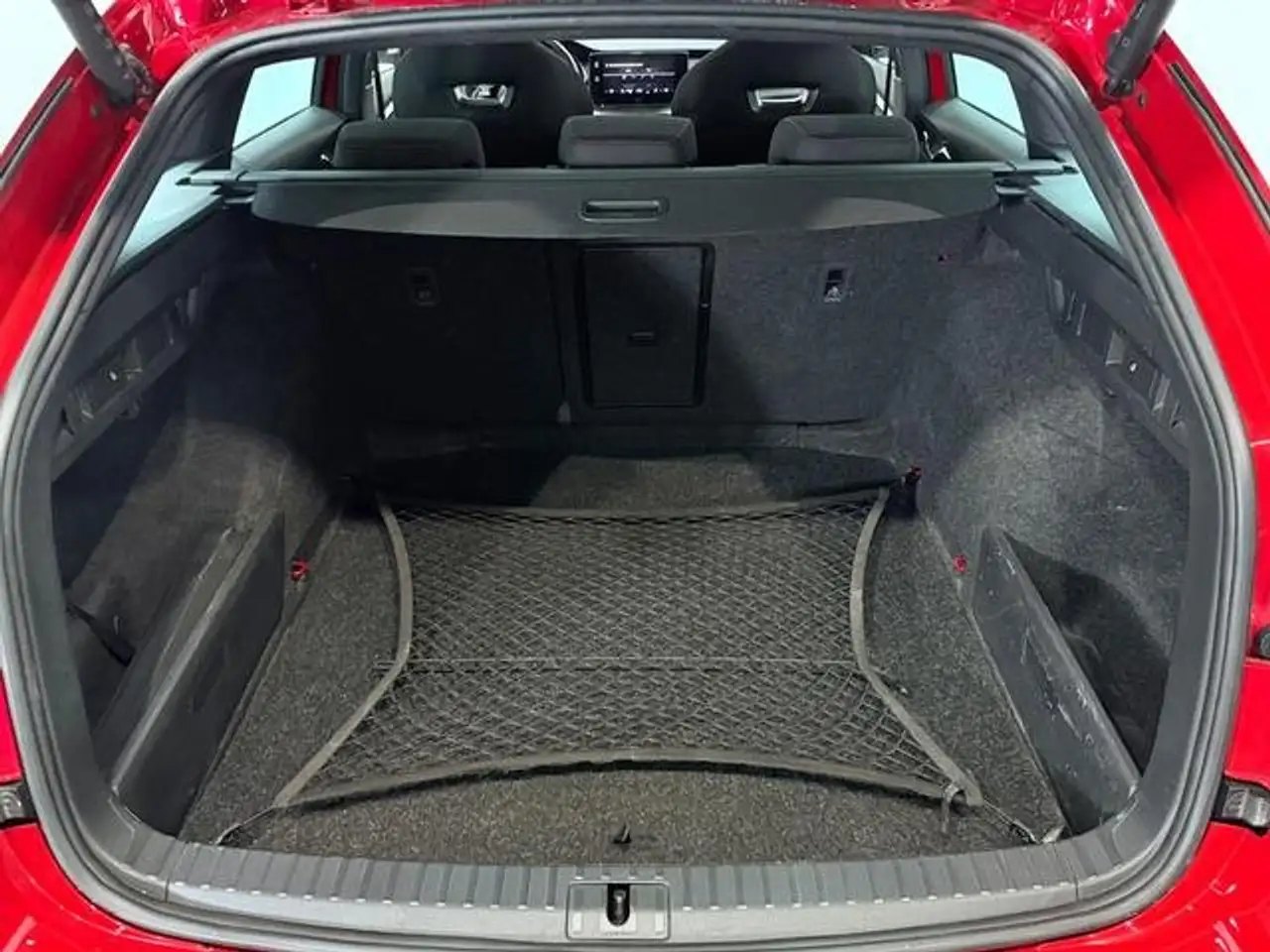 Skoda Octavia Combi 2.0 TSI RS DSG 180kW — Vehicle gallery 23