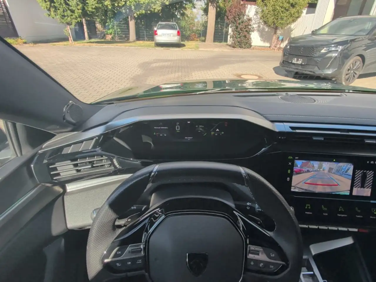 Peugeot 308 PureTech 130 EAT8 GT — Galería del vehículo 21
