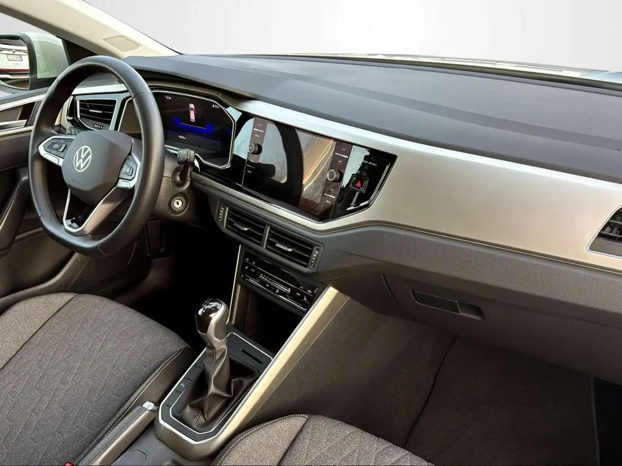 Volkswagen Taigo 1.0 TSI MOVE LED+APP+ACC Bluetooth Klima — Galerie du véhicule 11