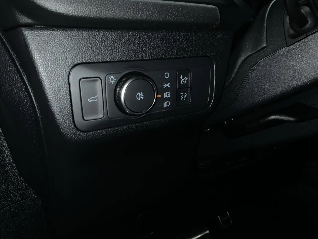 Ford Kuga ST-Line X Aut.*360GRAD*LED-MATRIX*NAVI*GRA*WINTER- — Galerie du véhicule 21