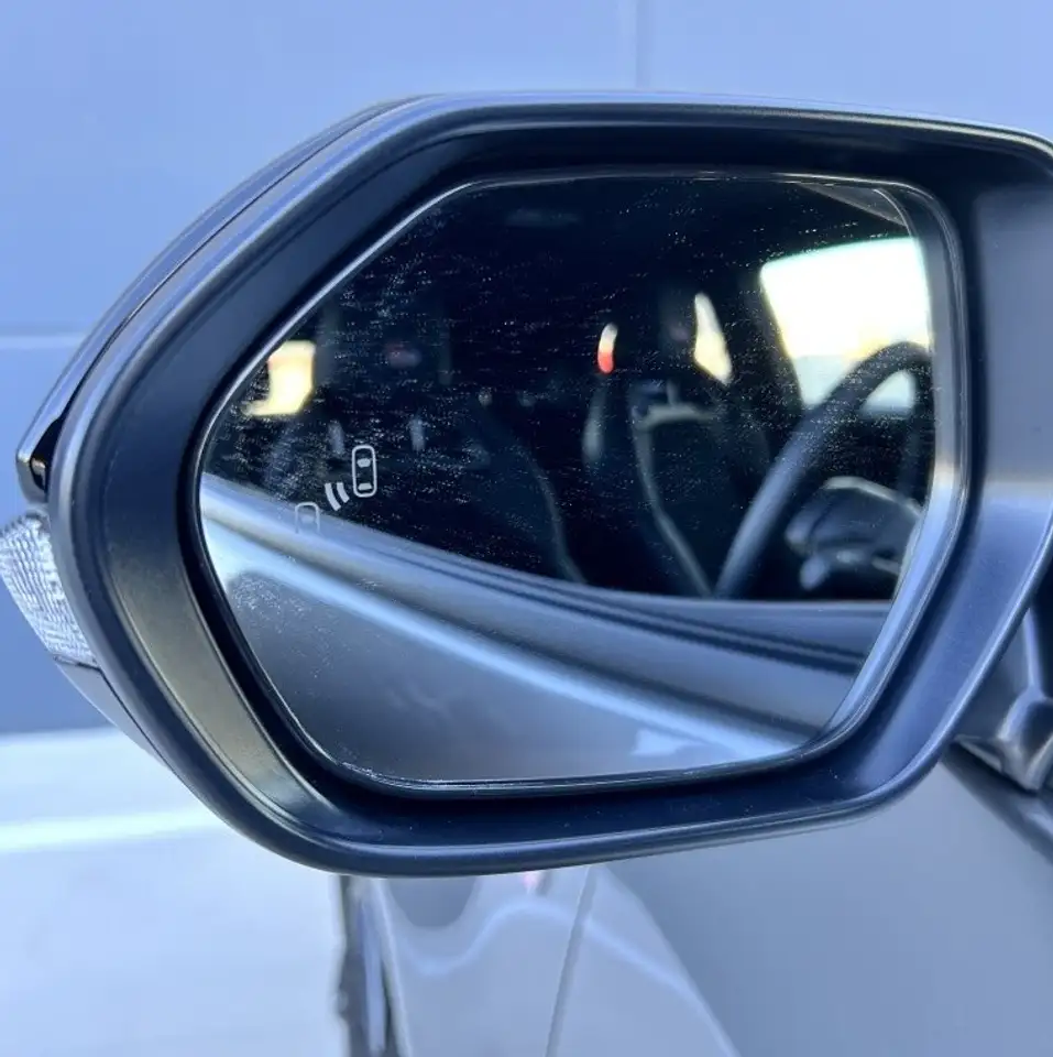 Toyota Yaris GR RZ Aut. — معرض صور السيارة 17
