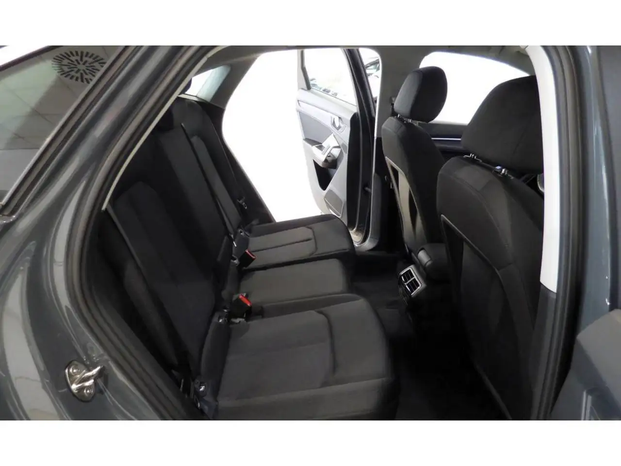 Audi Q3 Sportback 35 TDI Advanced S tronic — معرض صور السيارة 14