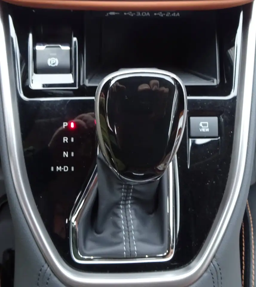 Subaru OUTBACK 2.5i Platinum *2.Hd.*AHK abn.* — Vehicle gallery 14