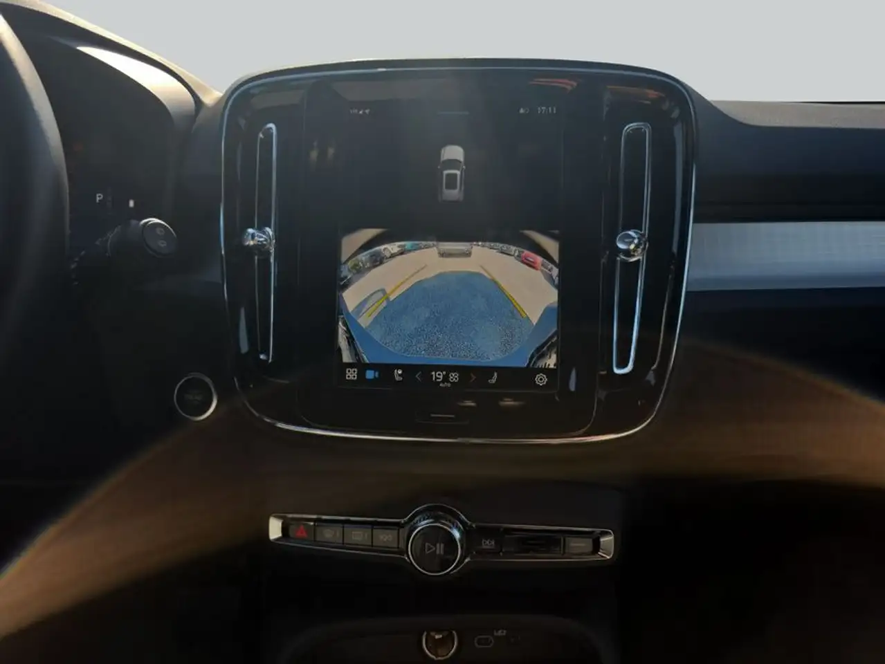 Volvo Sonstige XC 40 B3 2WD Core +ANHÄNGERKUPPLUNG+LED+SHZ+PDC — Galerie du véhicule 14