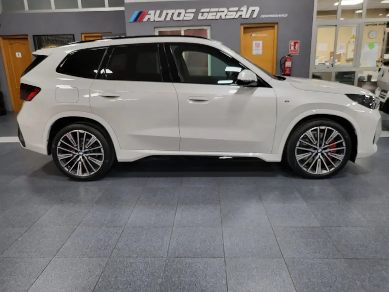 BMW X1 Todoterreno Automático de 5 Puertas — معرض صور السيارة 20