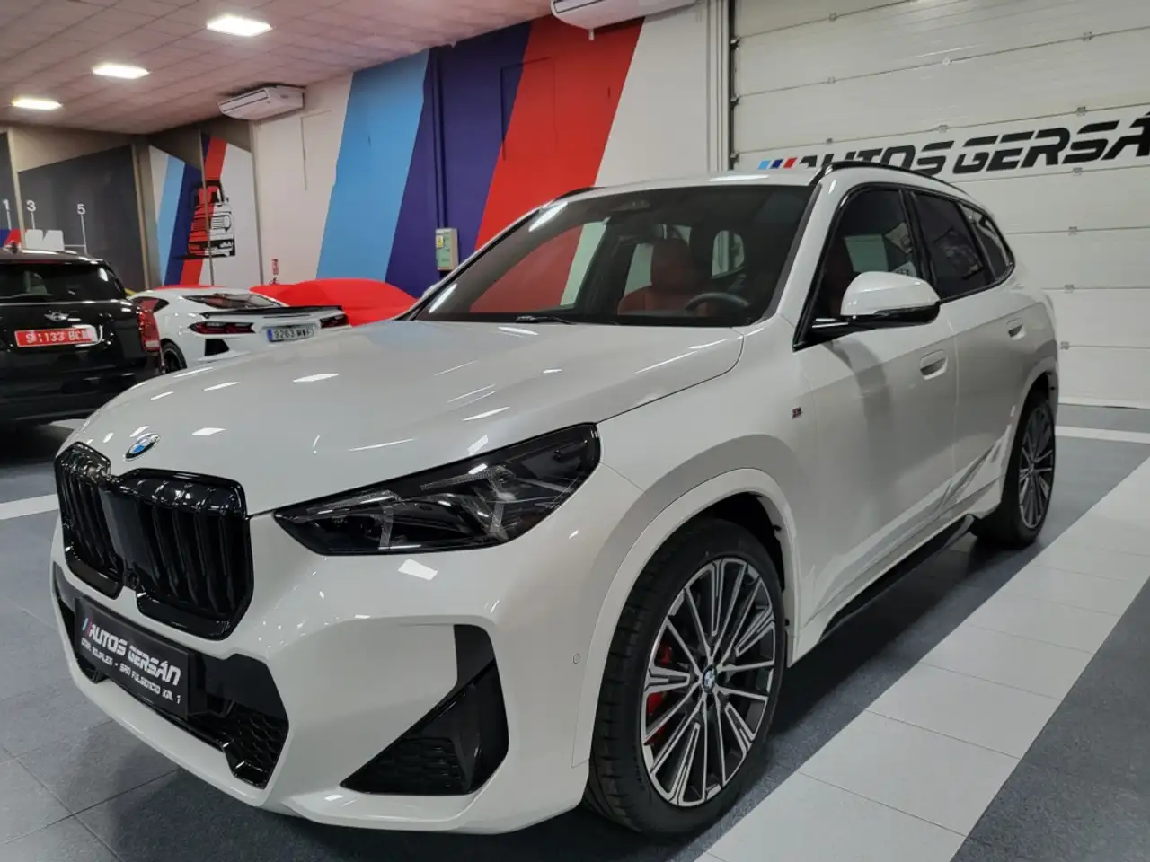 BMW X1 Todoterreno Automático de 5 Puertas — معرض صور السيارة 2