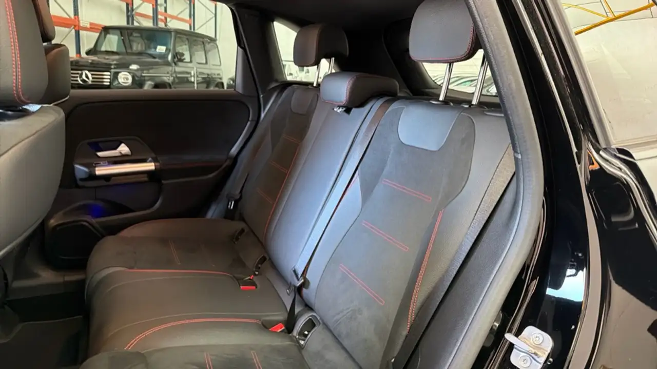 Mercedes-Benz B 200 200d — Galerie du véhicule 11