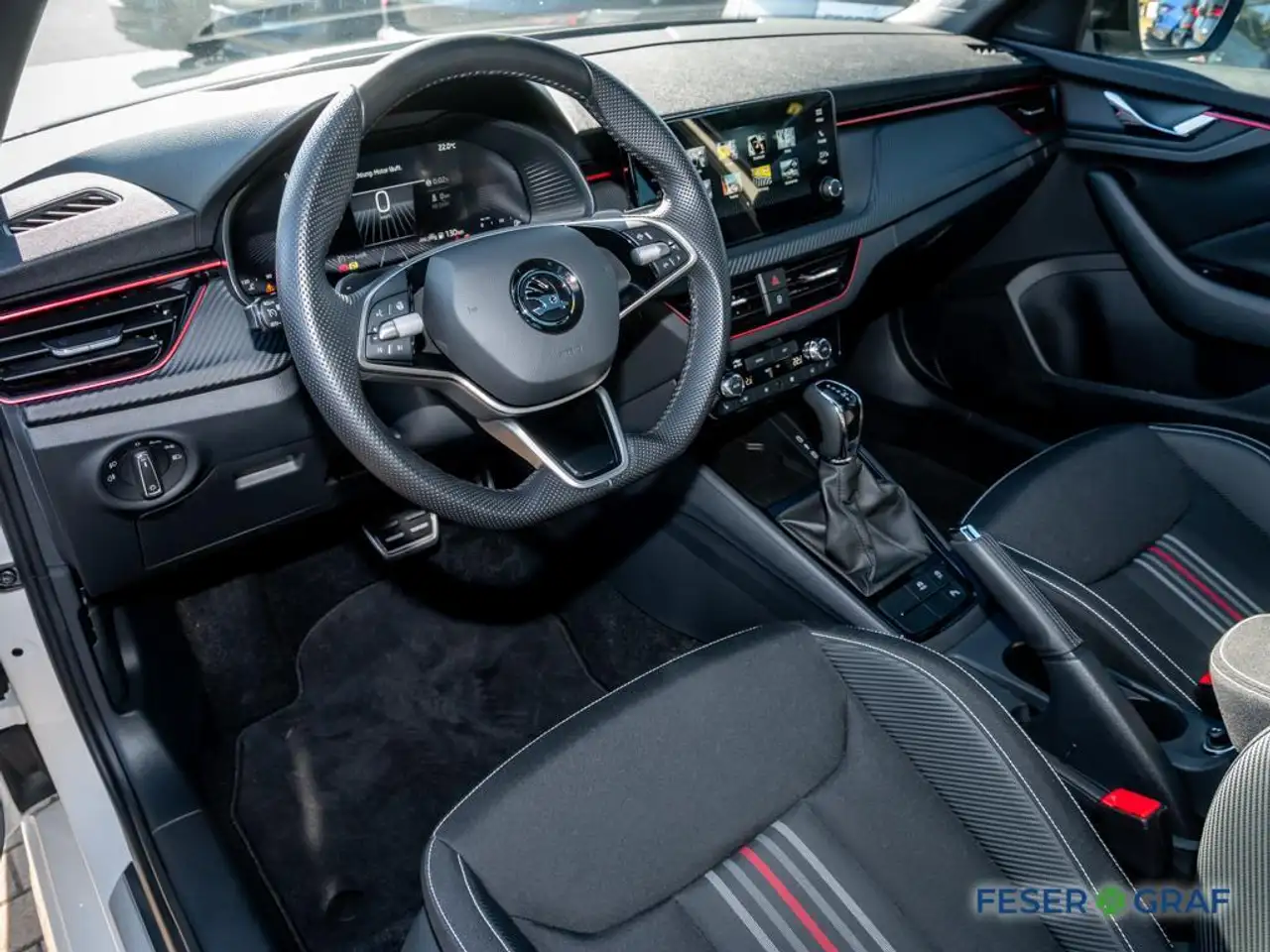 Skoda Kamiq Monte Carlo 1.5 TSI DSG 2xPDC/SHZ/RFK/LED — Vehicle gallery 6
