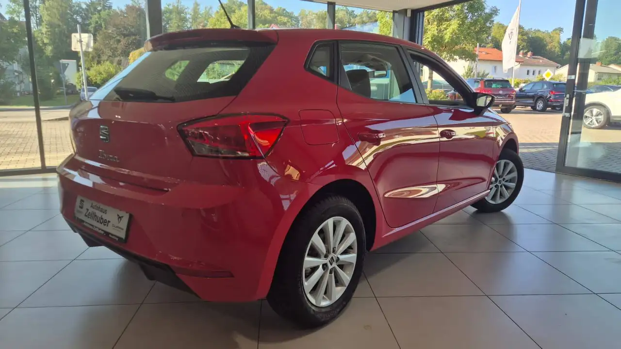 SEAT Ibiza 1,0 TSI DSG Style Pro *Full Link*Sitzheizung* — Vehicle gallery 5