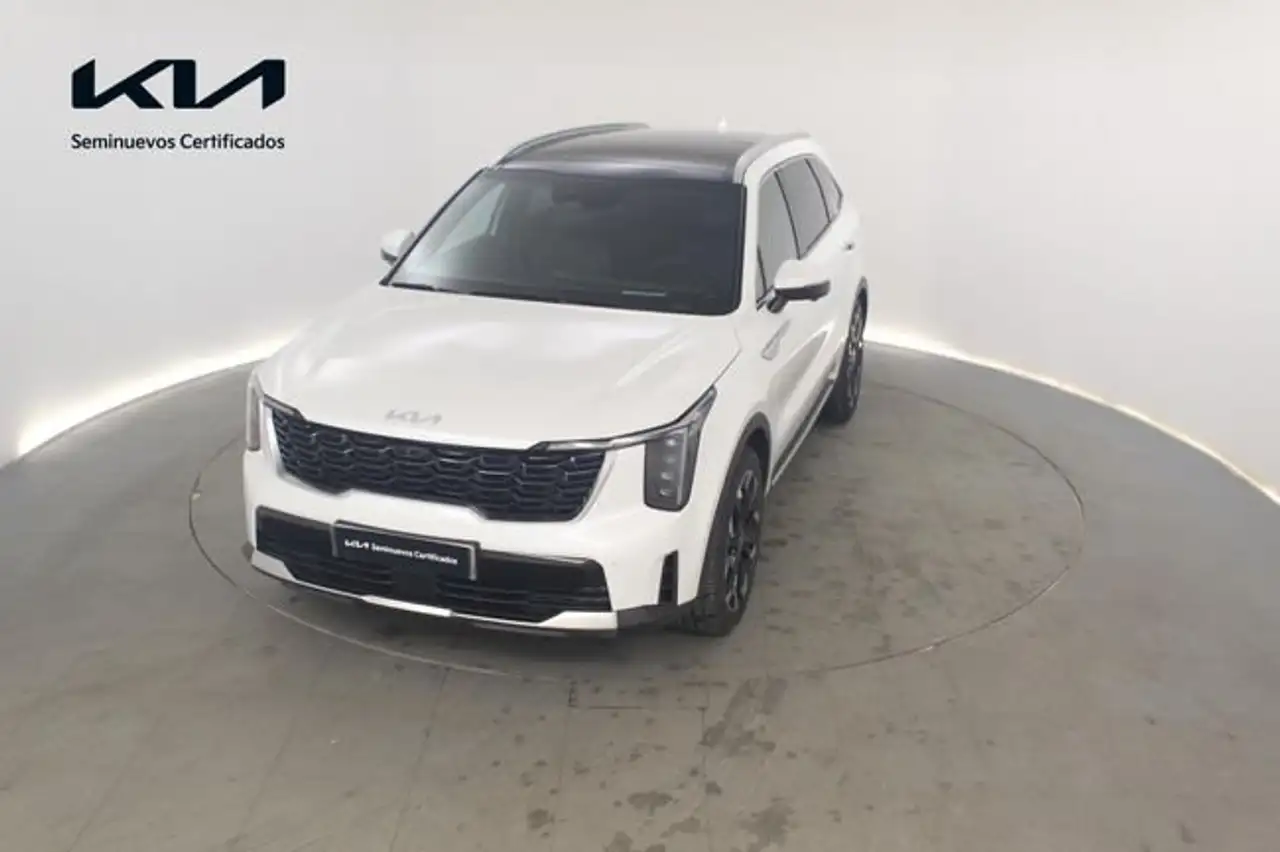 Kia Sorento 2.2CRDi Emotion Pack Premium 4x2 DCT — معرض صور السيارة 6