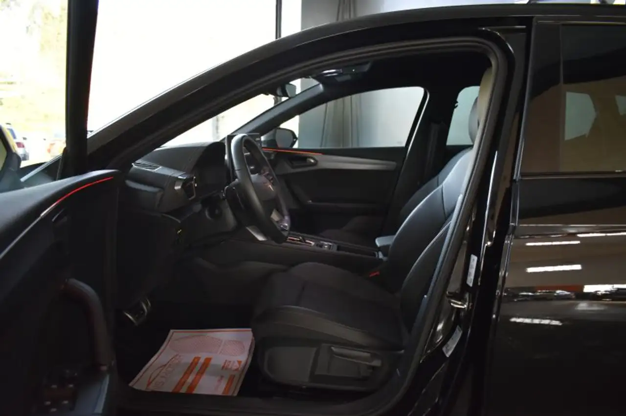 CUPRA Leon 1.5 eTSI 110 DSG — Galerie du véhicule 5