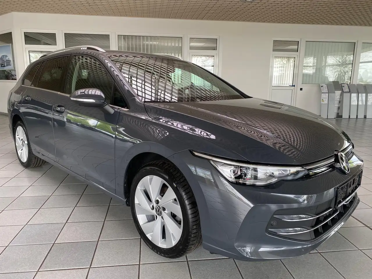 Volkswagen Golf Variant Style 1.5eTSI*DSG*LED+*RFK 360*ACC*Facelif — Galería del vehículo 25