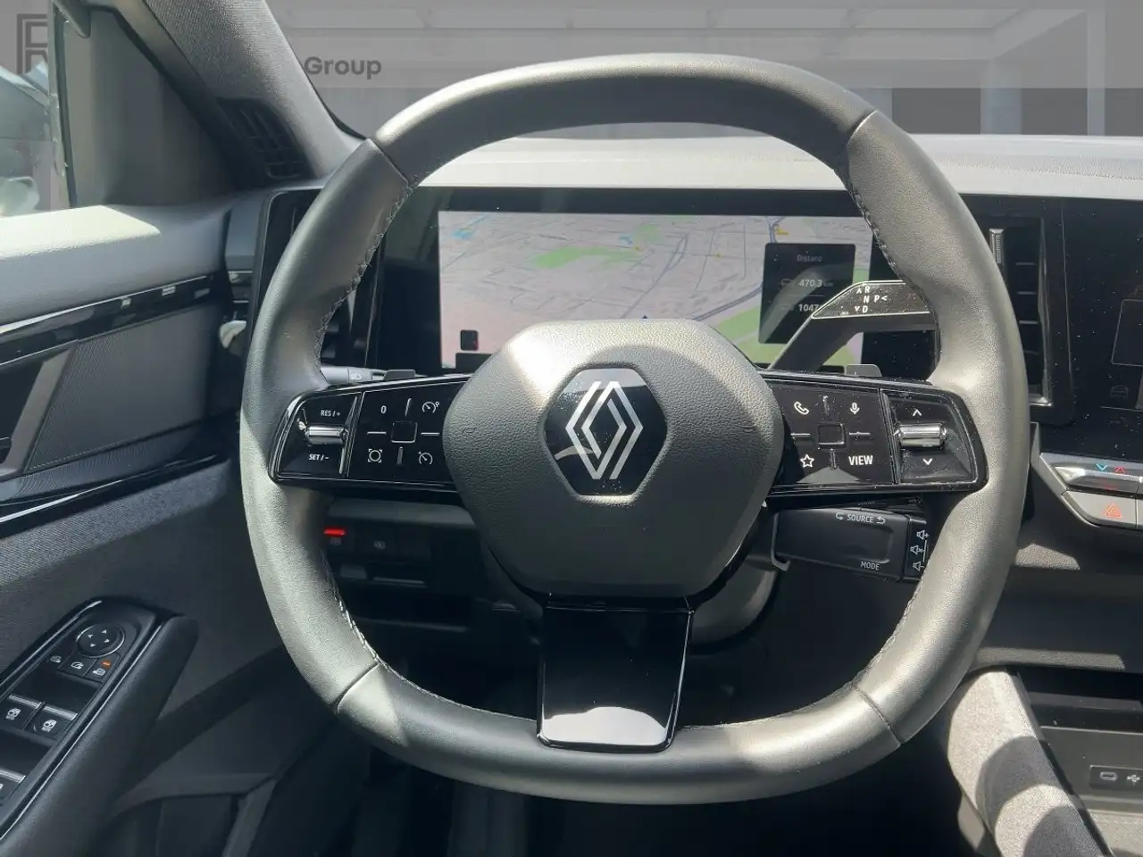 Renault Austral 1.3 TCE 160 EVOLUTION — Galería del vehículo 11