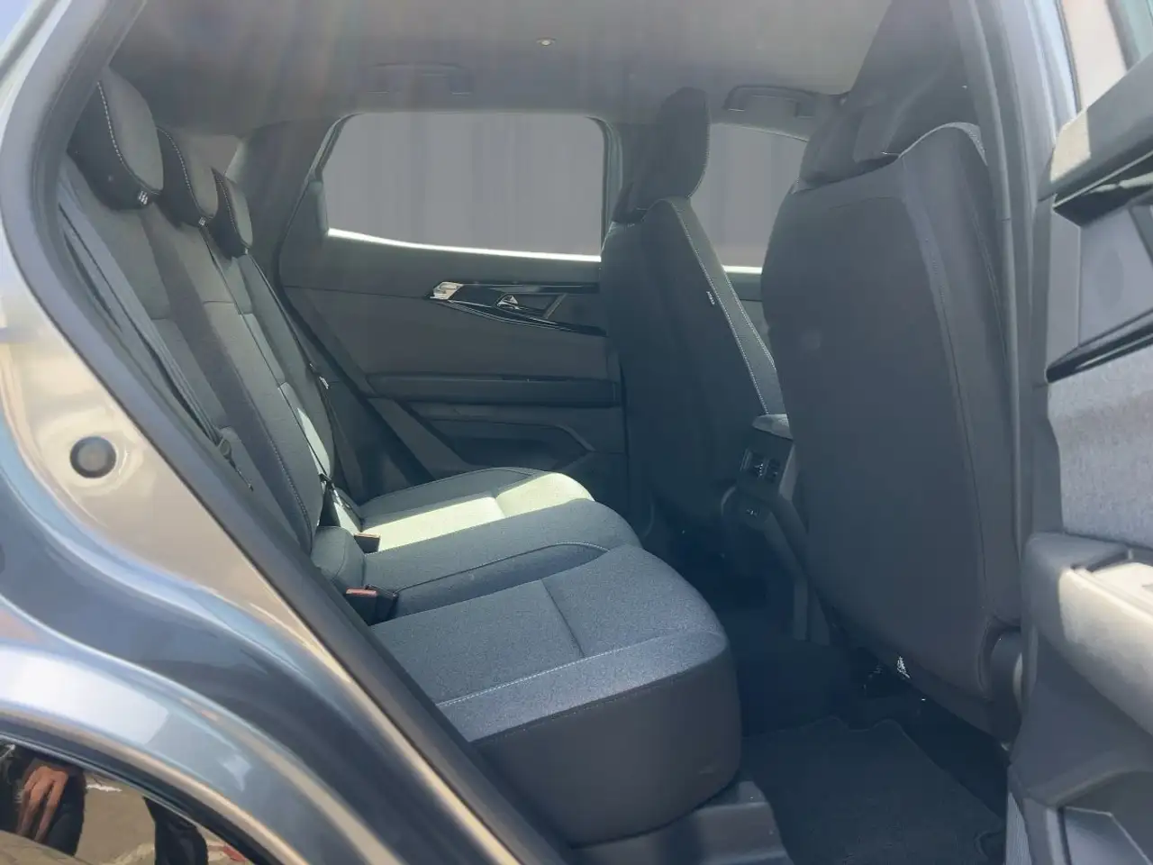 Renault Austral 1.3 TCE 160 EVOLUTION — Galería del vehículo 9