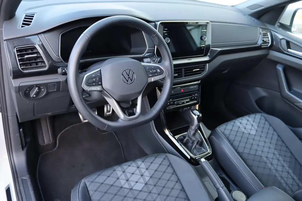 Volkswagen T-Cross 1.5 TSI DSG R-Line AHK Kamera — Vehicle gallery 12
