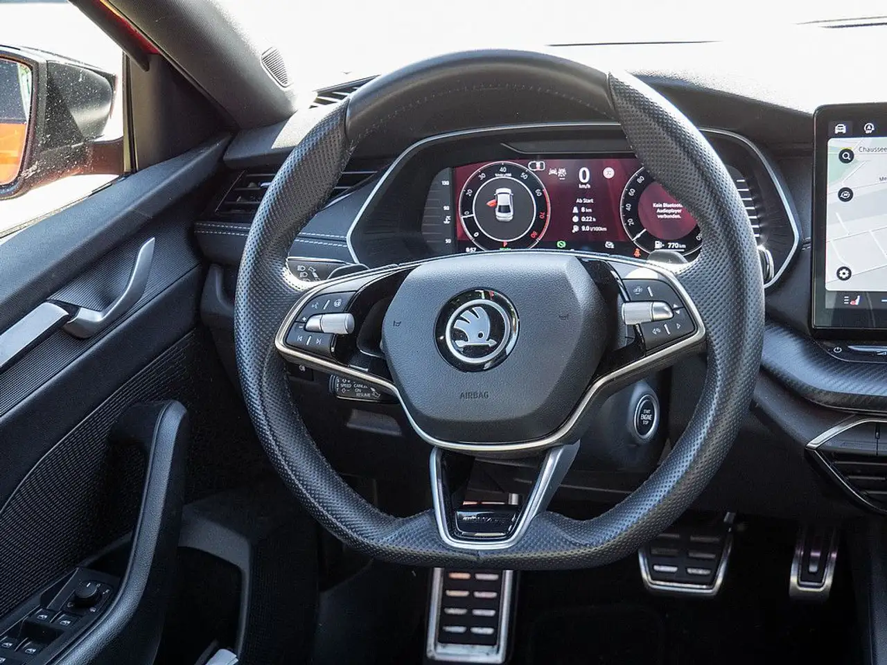 Skoda Octavia 1.5 TSI mHEV Sportline NAVI KAM ACC HUD — Vehicle gallery 7