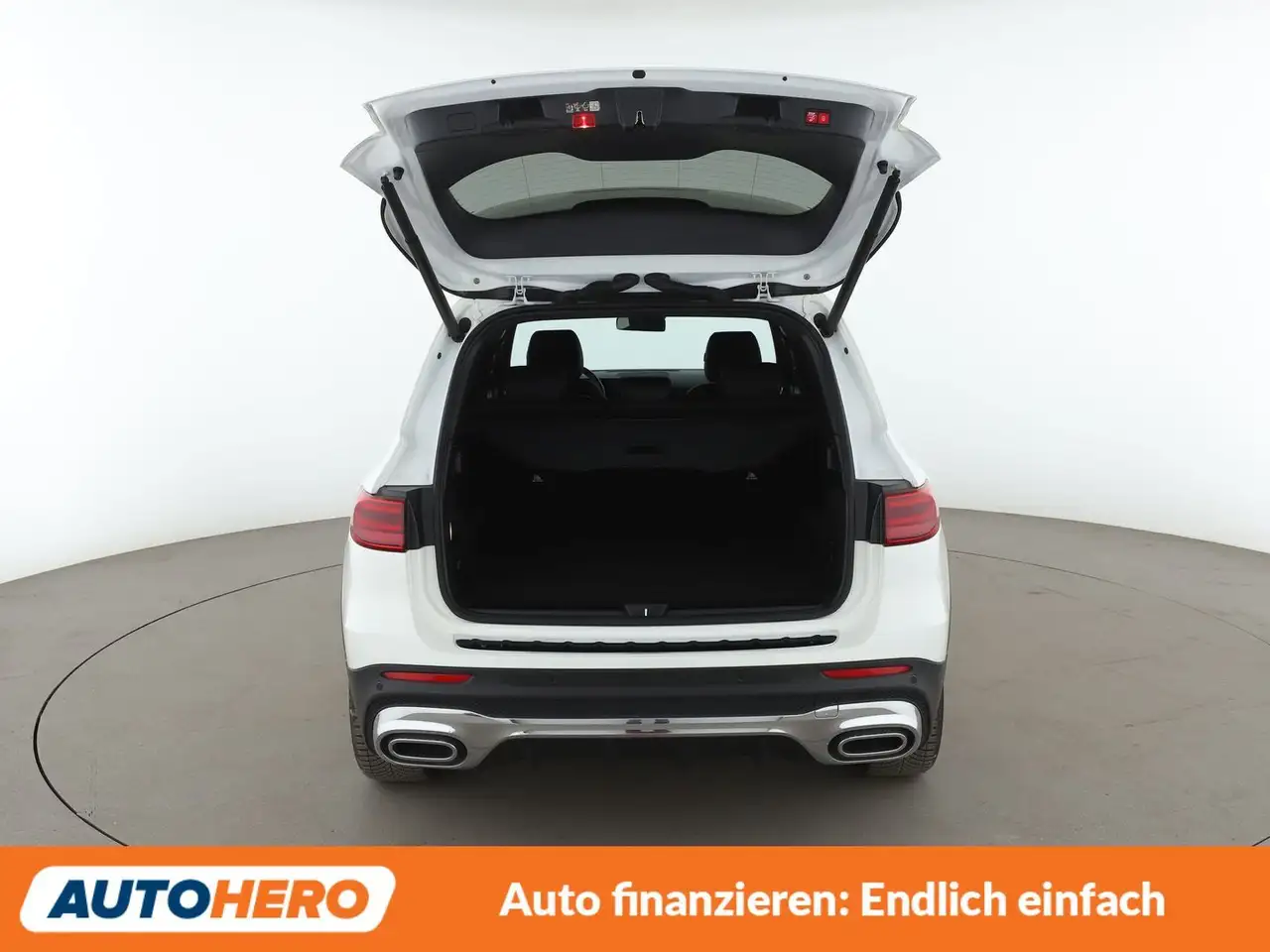 Mercedes-Benz GLB 250 GLB 250 Mild-Hybrid 4Matic AMG Line Aut.*NAVI*LED* — Galería del vehículo 17