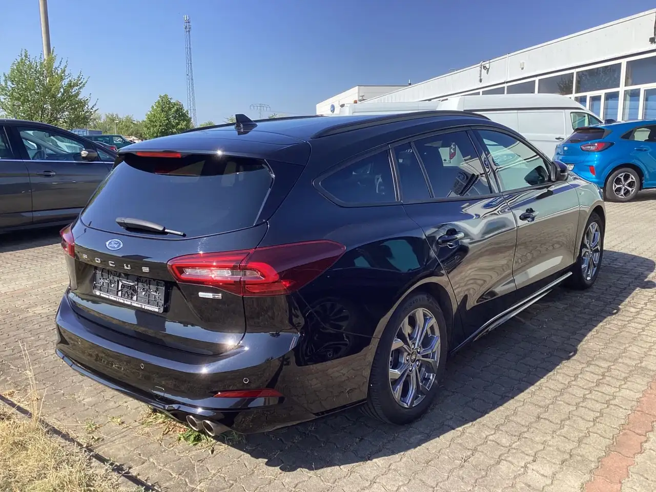 Ford Focus Turnier ST-Line*RFK*PP*LED*Winter-P.*Navi* — Vehicle gallery 4