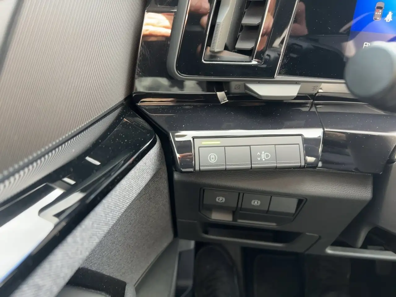 Renault Austral 1.3 TCE 160 EVOLUTION — Galerie du véhicule 17