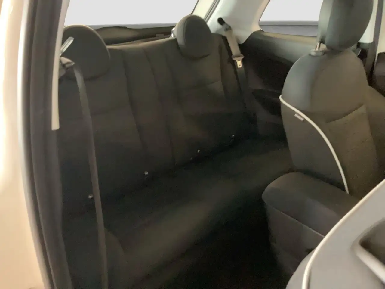 Fiat 500e + Komfort Paket, 16" Alufelgen — Vehicle gallery 12