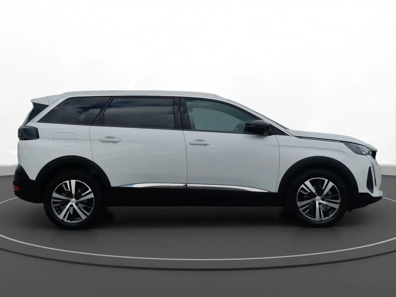 Peugeot 5008 Allure Pack PureTech 130 7-Sitzer Kamera 30 — Vehicle gallery 4