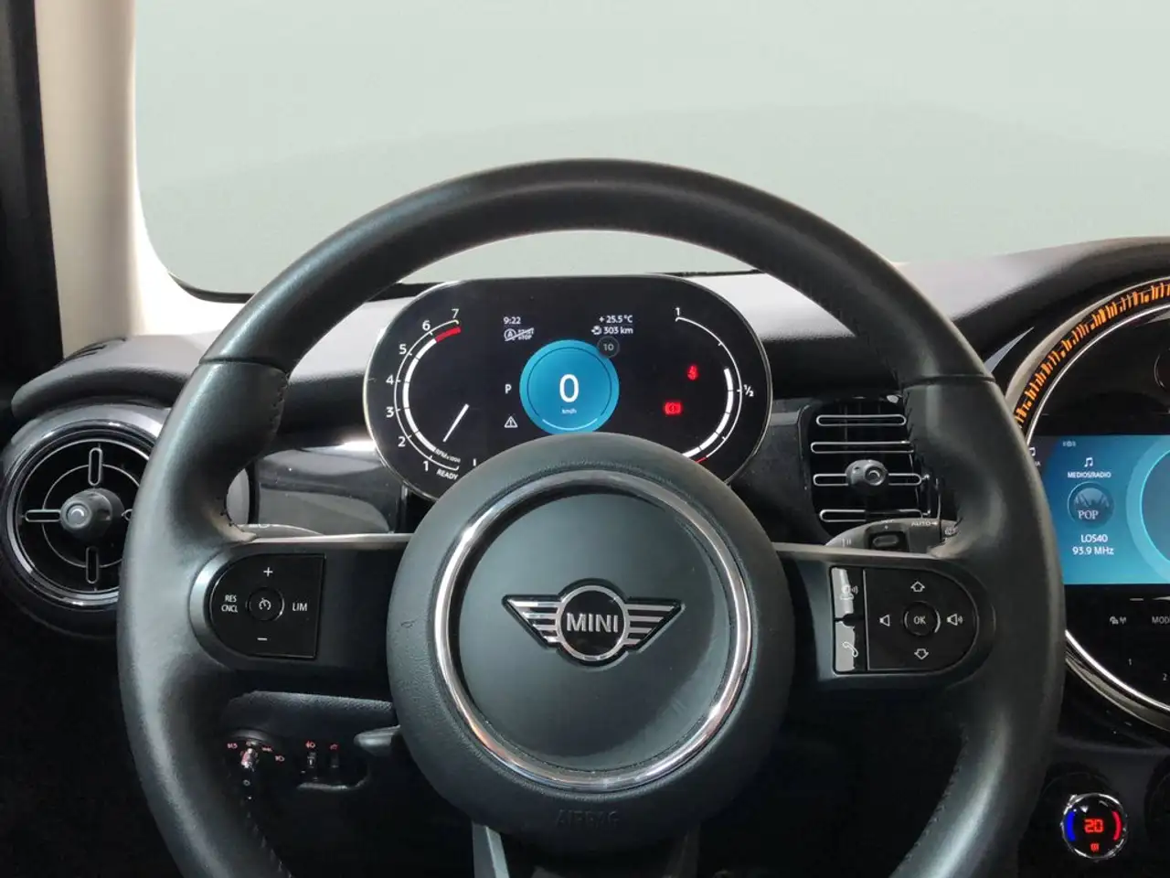 MINI Cooper Aut. — معرض صور السيارة 15