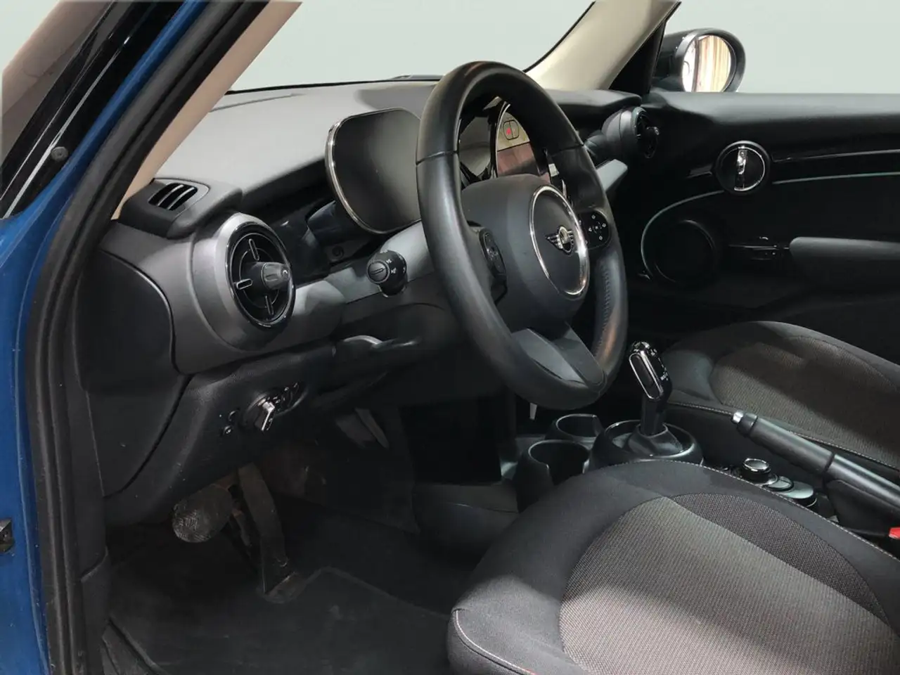 MINI Cooper Aut. — معرض صور السيارة 14