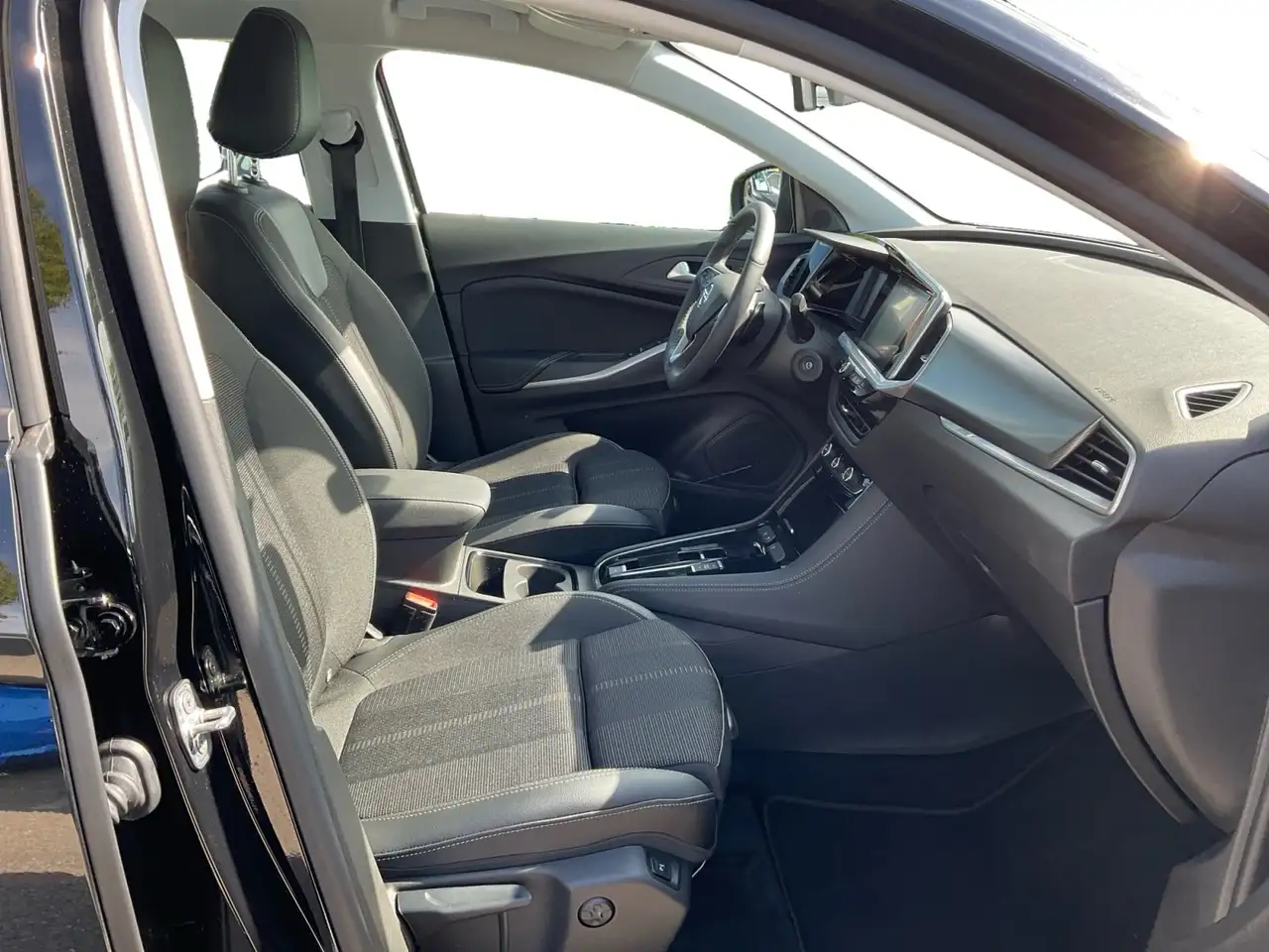 Opel Grandland 1.2 Enjoy Garantie!! Kamera, NAVI, — معرض صور السيارة 17
