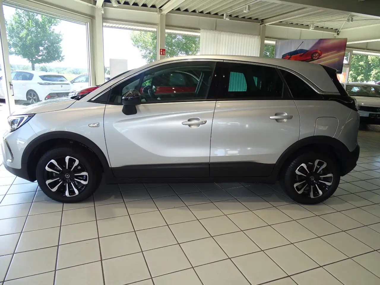 Opel Crossland 1.2 Turbo ENJOY LED+Klima+DAB+Navi — معرض صور السيارة 9