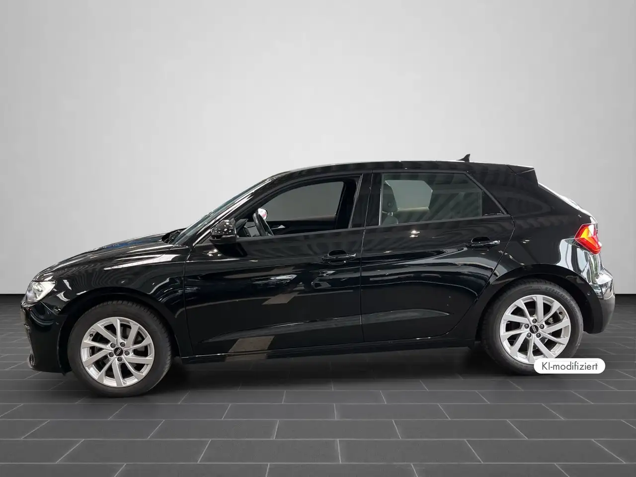 Audi A1 30 TFSI advanced — معرض صور السيارة 7